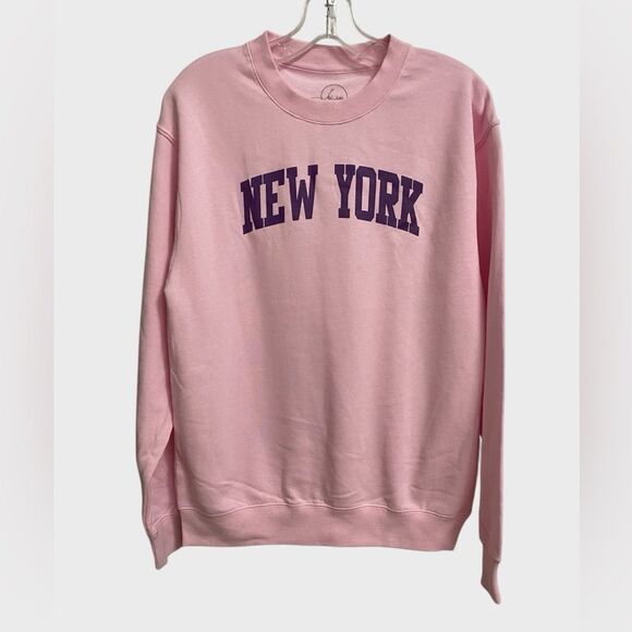 NWT Urban Outfitters New York Pink Sweatshirt Women's Size XS Pullover Comfy - Picture 2 of 14